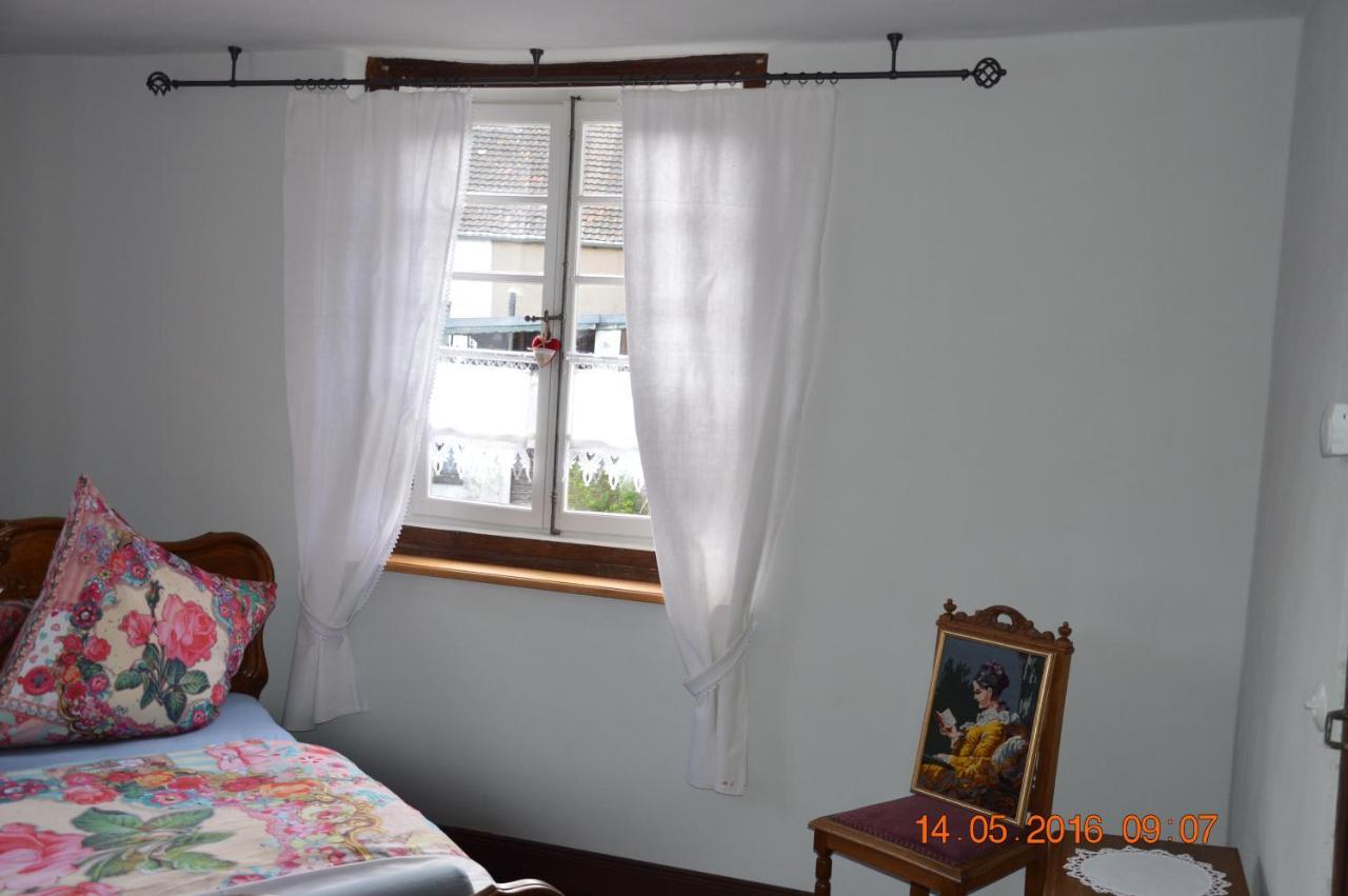 Anno 1772 Bed and Breakfast Dattenfeld Exteriör bild